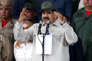 Maduro pede às Forças Armadas que estejam mais unidas e coesas do que nunca