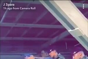 bSJqxLL4VQhLWsuo.mp4