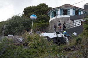 Acidente na Madeira - autocarro 