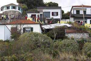 Acidente na Madeira - autocarro 
