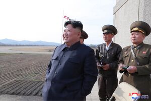 Kim Jong-un supervisiona novo teste com armamento militar na Coreia do Norte