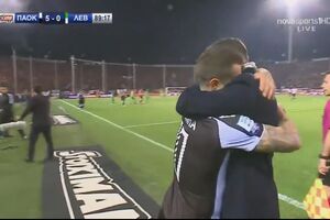 ΠΑΟΚ Αποθέωση στην Τούμπα για τον Βιεϊρίνια.mp4