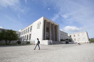 Caso de Xenofobia Universidade de Direito 