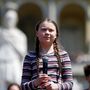 Greta Thunberg: Protestos não são 'para políticos tirarem selfies connosco'
