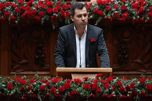 PAN queria voto aos 16 anos mas dentro do partido só votam maiores de 18