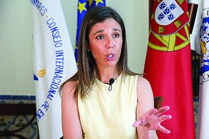 Ana Rita Cavaco, bastonária da Ordem dos Enfermeiros 
