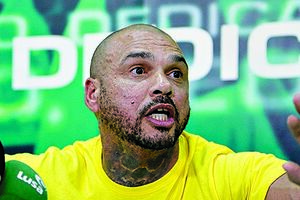 Mustafá chefia Juventude Leonina  