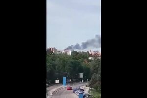 CofinaEditor_2019-05-19_18_19_11CLqTEXN2GL6QRFuQUameZkDNHP7WIAyvBXzMzi2t.mp4