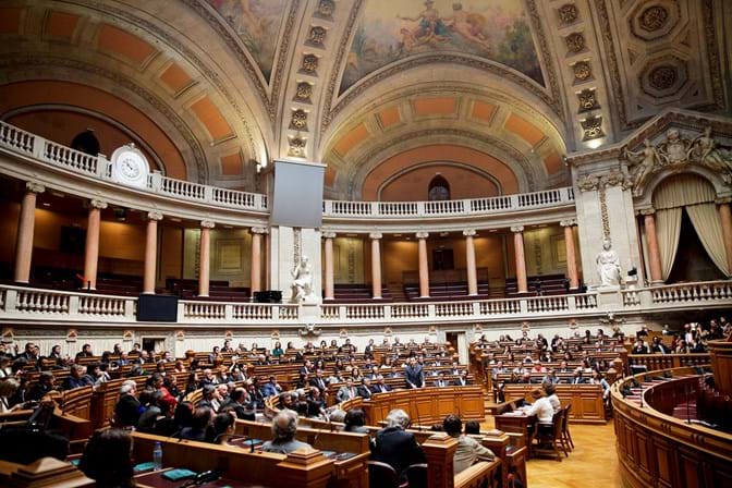 Nova Assembleia Da Republica Com Maioria De Esquerda E Recorde De 10 Partidos Portugal Sabado