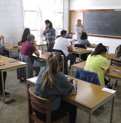 Falhas na avaliação eletrónica dos exames nacionais obrigam a adiar início da 2.ª fase