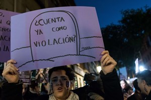 Violadores de 'La Manada' condenados a novas penas por abuso sexual
