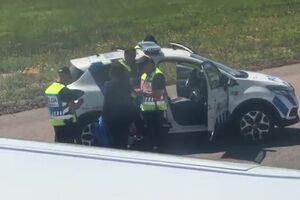 CofinaEditor_2019-06-11_17_59_10WhatsAppVideo20190611at17.46.03.mp4