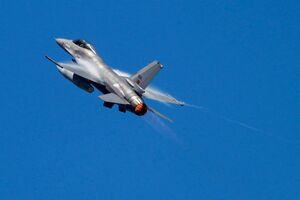f16 avião força aérea portuguesa