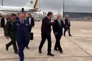 Bolsonaro esteve em Lisboa esta quarta-feira. Veja as imagens da sua breve passagem por Portugal