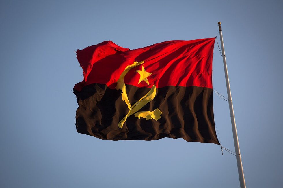  500 perfis humanos foram localizados numa vala comum em cemitério de Luanda