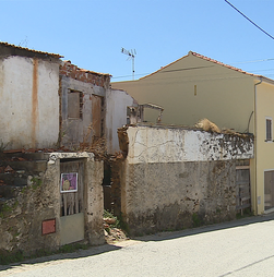 Pedrógão Grande: Reconstrução de casas ardidas esteve suspensa por falta de pagamento