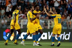 FC Porto vence Bétis e está na final da Copa Ibérica