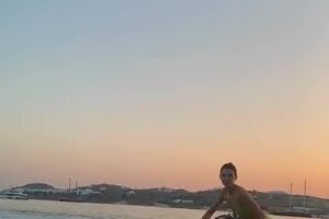 66154313_1084135268450452_4718720007796682739_n.mp4