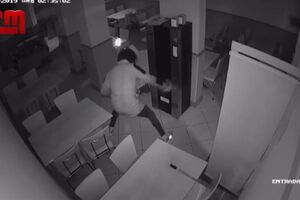 CofinaEditor_2019-07-16_10_56.007488573.mp4