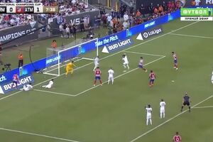 CofinaEditor_2019-07-27_03_33_05felixtudo.mp4