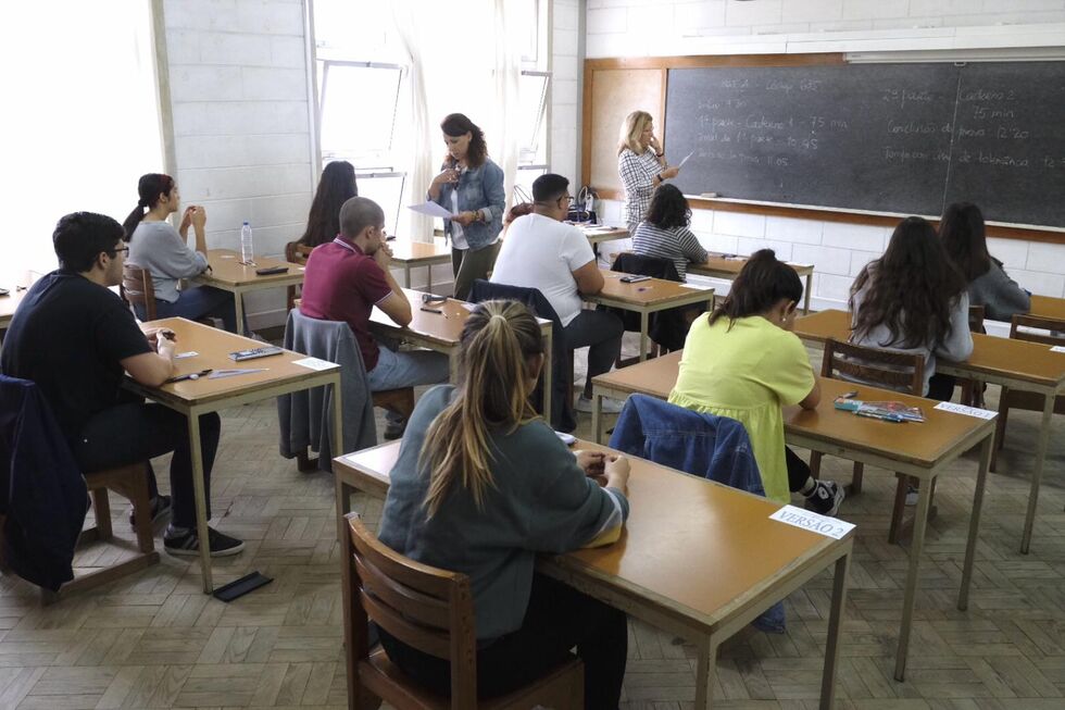 Fenprof estima 400 mil alunos sem professores atribuídos no arranque das aulas