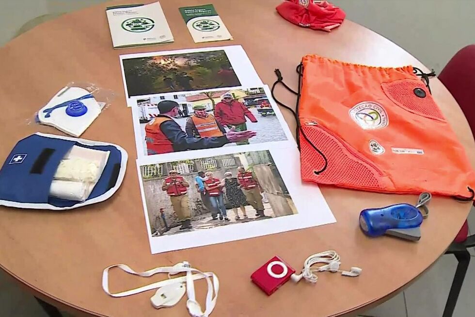 Ministério Público abre inquérito à compra das golas inflamáveis