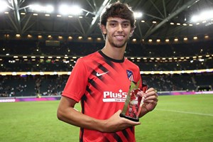 Félix 'brilha' com dois golos na vitória do Atlético de Madrid sobre a Juventus