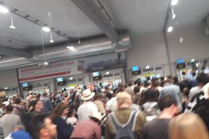 Terminal 2 do Aeroporto de Lisboa esta quinta-feira