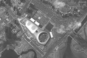 China estaciona veículos militares na fronteira com Hong Kong - imagens de satélite 