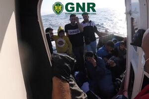 getfvid_10000000_100669587936524_5618397780606382128_n.mp4