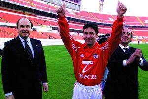 Dean Saunders