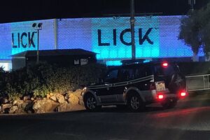 Ameaça de bomba obriga à evacuação da discoteca LICK em Vilamoura