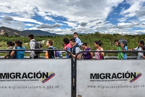 UE disponibiliza 30 milhões de euros para venezuelanos que chegam à Colômbia