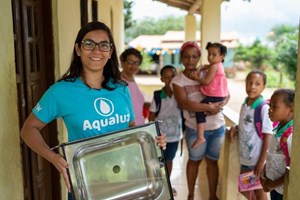 Brasileira de 21 anos vence prémio da ONU sobre defesa do meio ambiente