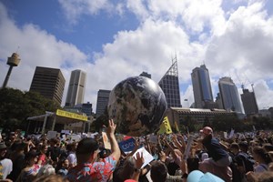 Milhares de alunos na Austrália e nas Ilhas do Pacífico em greve pelo clima