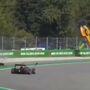 Piloto de Fórmula 3 despista-se e carro 'voa' no Grande Prémio de Itália