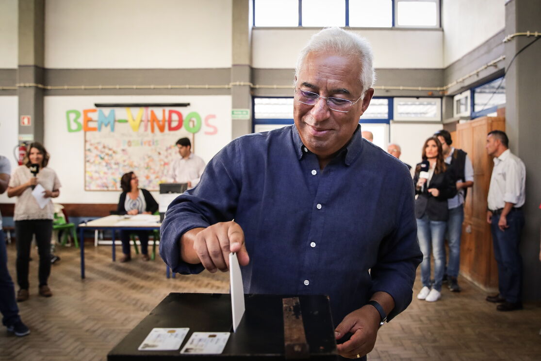 António Costa vota