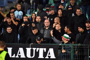 Selecionador da Bulgária demite-se após episódio de racismo em jogo com Inglaterra