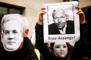 Assange arrisca até 175 anos de prisão se for extraditado para os EUA