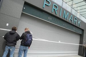 comércio,  Primark,  reação,  pedido,  ajuda,  etiqueta,  roupa,  empresa,  irlandesa,  Irlanda,  trabalhar,  marca  