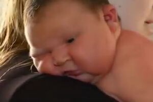 Remi tornou-se um dos 1,2% recém-nascidos mais pesados da Austrália