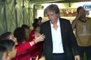 CofinaEditor_2019-10-24_08_05_45nqrNjKZRbEwicYd.mp4