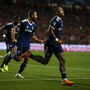 Benfica vence Lyon e mantém esperança de apuramento na Champions