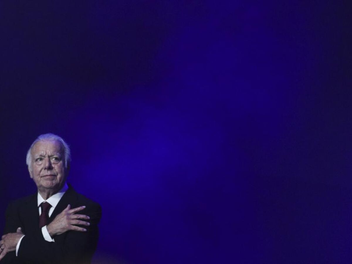 O Derradeiro Adeus A Carlos Do Carmo O Principe Do Fado Vida Sabado o derradeiro adeus a carlos do carmo o