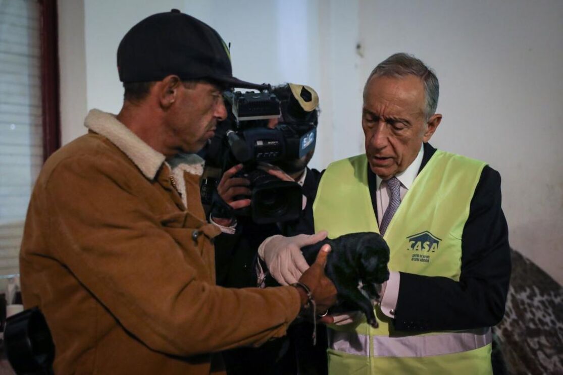 Marcelo Rebelo Sousa sem abrigo - TEM LEGENDA