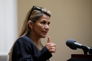 Presidente interina promulgou lei para realização de novas eleições na Bolívia