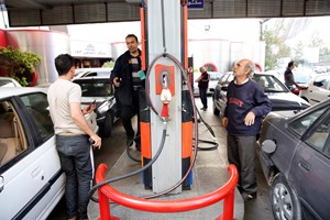 Protestos em várias cidades do Irão contra aumento do preço da gasolina