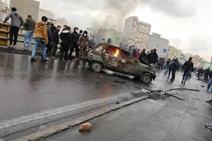 Mais de 100 mortos em protestos no Irão, denuncia Amnistia Internacional