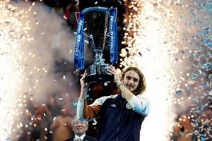 Tenista grego Tsitsipas conquista ATP Finals pela primeira vez