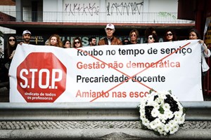 Termina hoje a greve dos professores